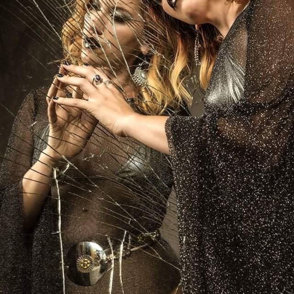 Meet your Posher, Ashley